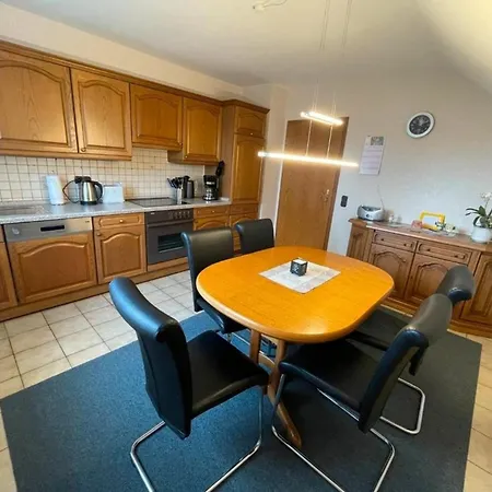 Adelheid Brachtendorf Apartament *